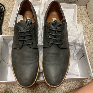 Grey Steve Madden dress shoes